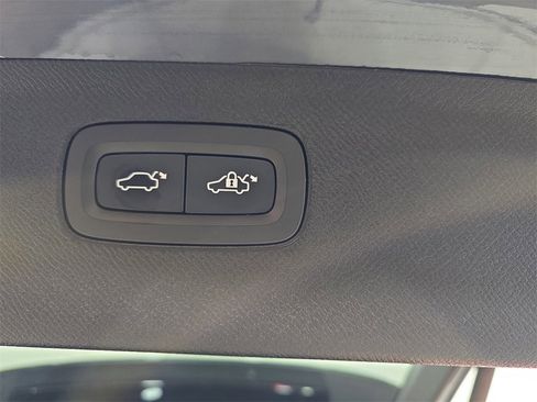 Used 2021 Volvo XC90 T6 Inscription w/ Advanced Package image 16