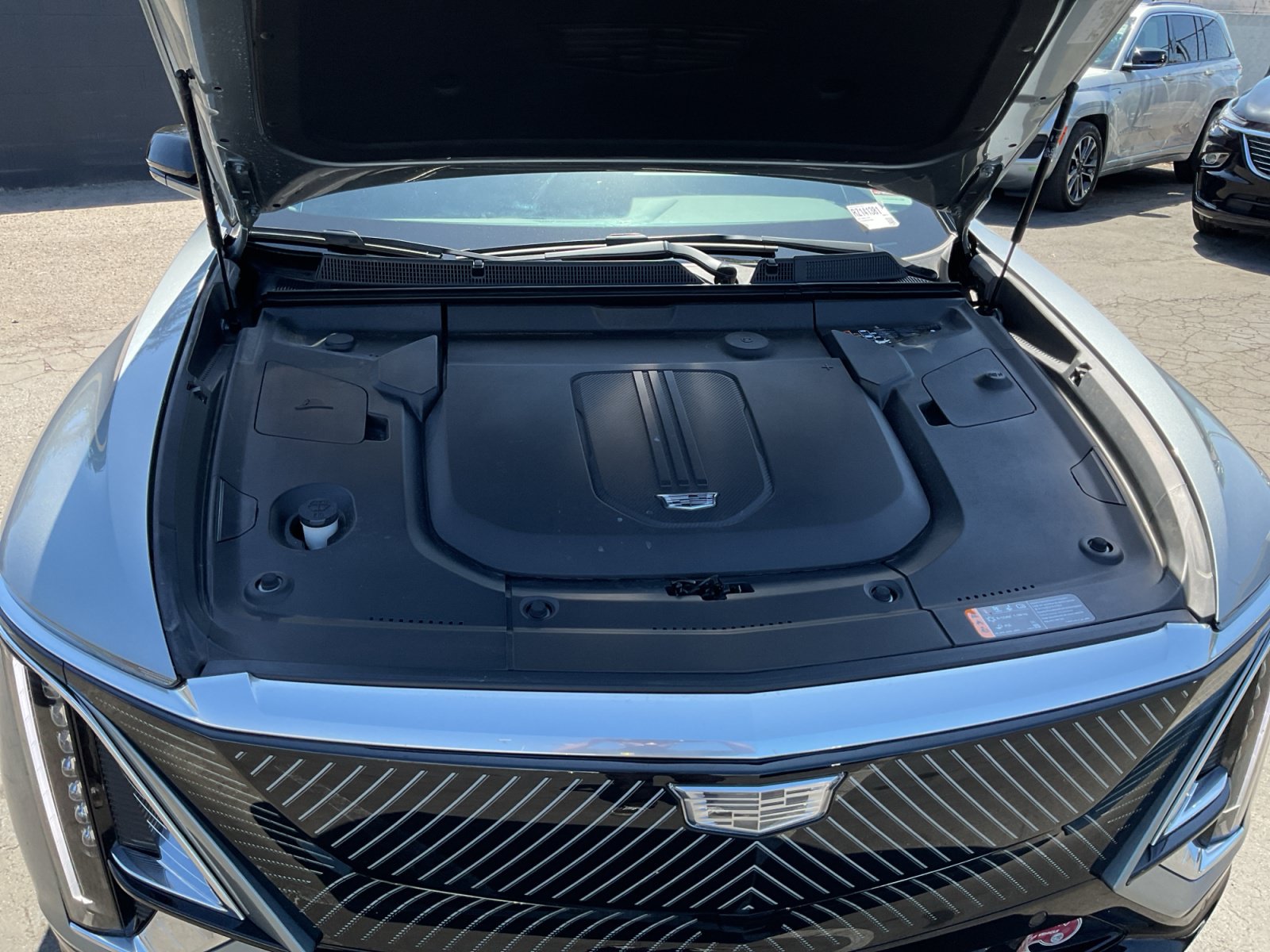 Used 2024 Cadillac Lyriq Tech RWD image 22