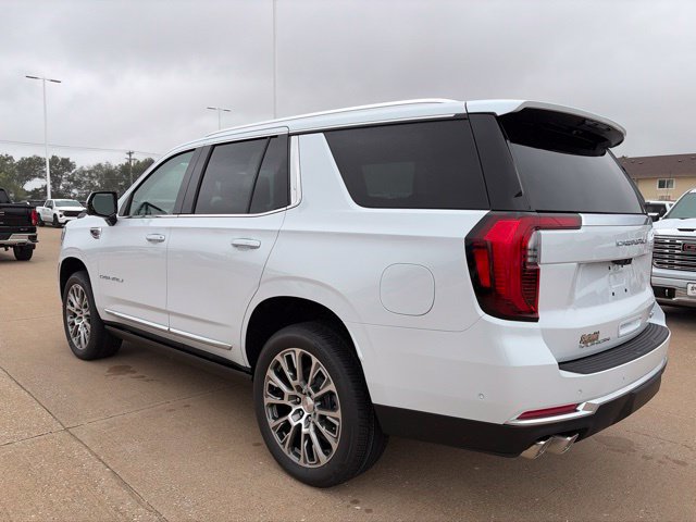 New 2026 GMC Yukon Denali w/ Denali Reserve Package AWD/4WD image 5