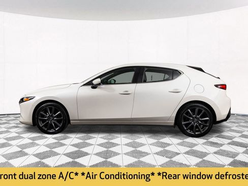 Used 2023 MAZDA MAZDA3 s image 11