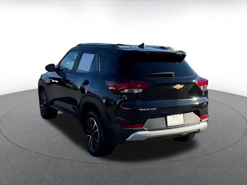 Used 2025 Chevrolet TrailBlazer LT image 10