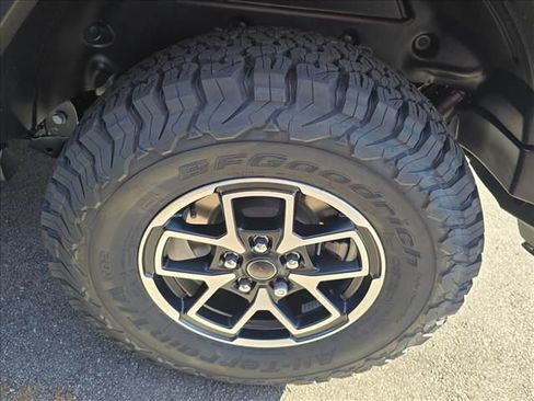 New 2026 Jeep Wrangler Rubicon w/ Technology Group image 7