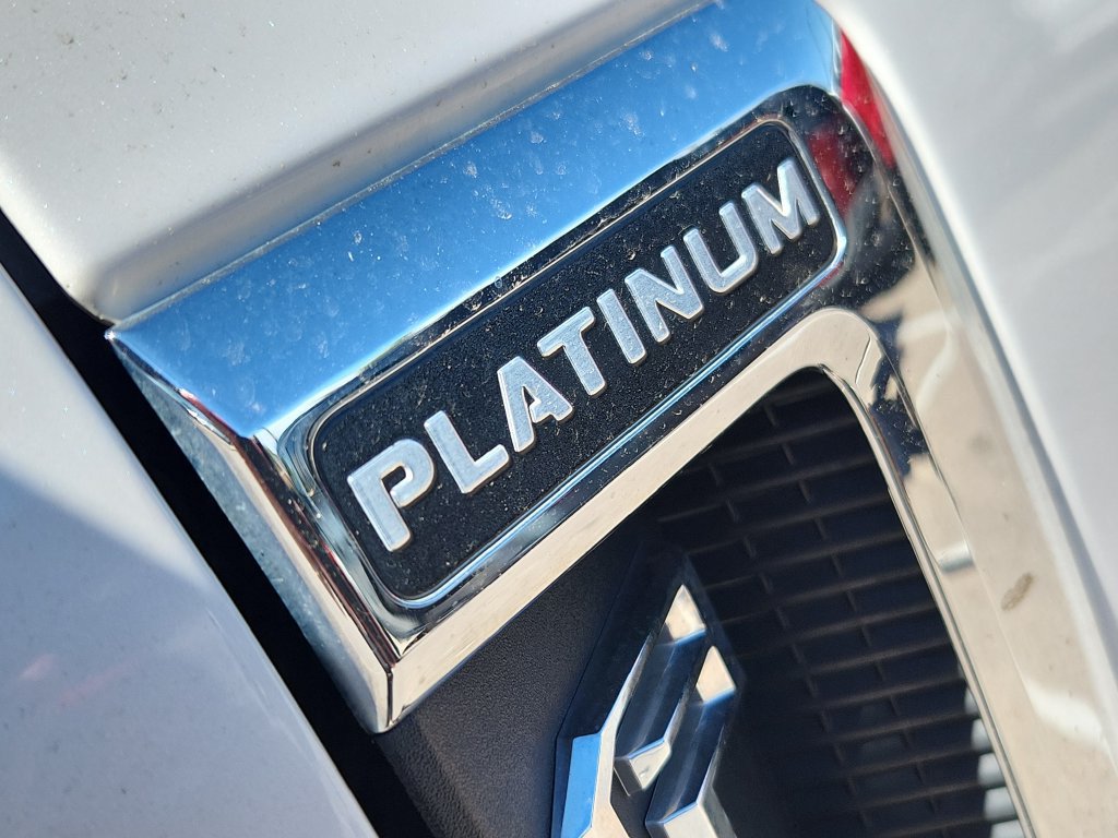 Used 2019 Ford F350 Platinum w/ Platinum Ultimate Package AWD/4WD image 12