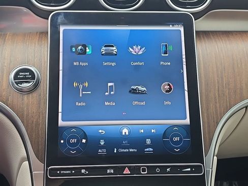 Used 2023 Mercedes-Benz GLC 300 4MATIC image 15