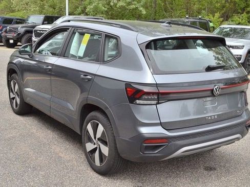 Used 2025 Volkswagen Taos S AWD/4WD image 6