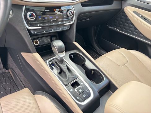Used 2020 Hyundai Santa Fe Limited FWD image 26