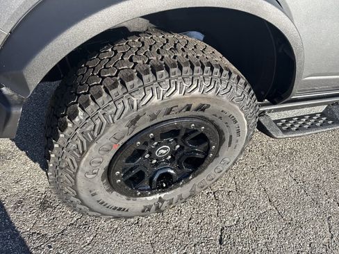 New 2025 Ford Bronco Big Bend w/ Black Diamond Package AWD/4WD image 18