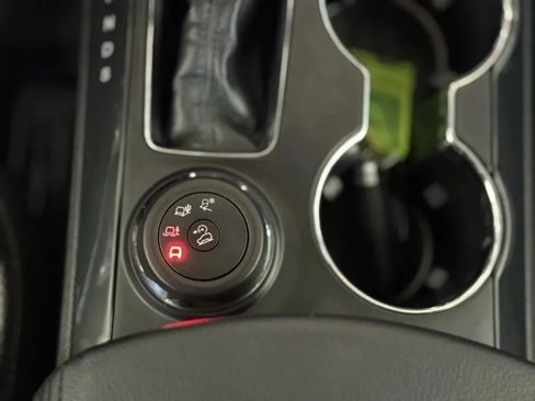 Used 2018 Ford Explorer Limited w/ Equipment Group 301A image 44