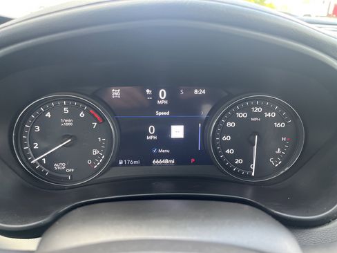 Used 2019 Cadillac XT4 Premium Luxury w/ Technology Package image 21