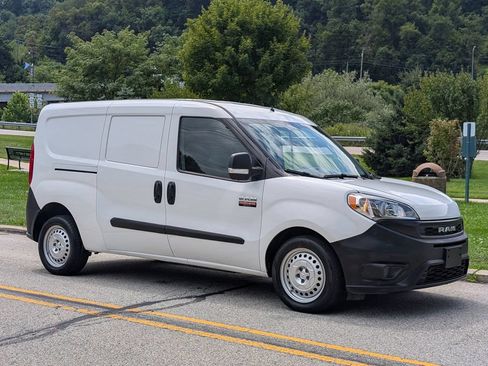 Used 2021 RAM ProMaster City Tradesman FWD image 2