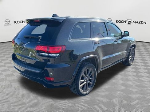 Used 2016 Jeep Grand Cherokee Limited 75th Anniversary AWD/4WD image 7