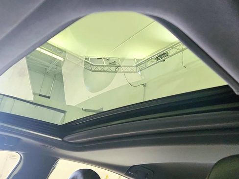Used 2019 Toyota Avalon Touring w/ Advanced Safety Package FWD image 30