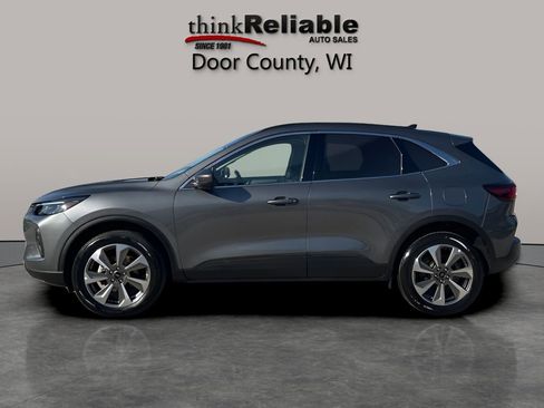 Used 2025 Ford Escape Platinum image 2