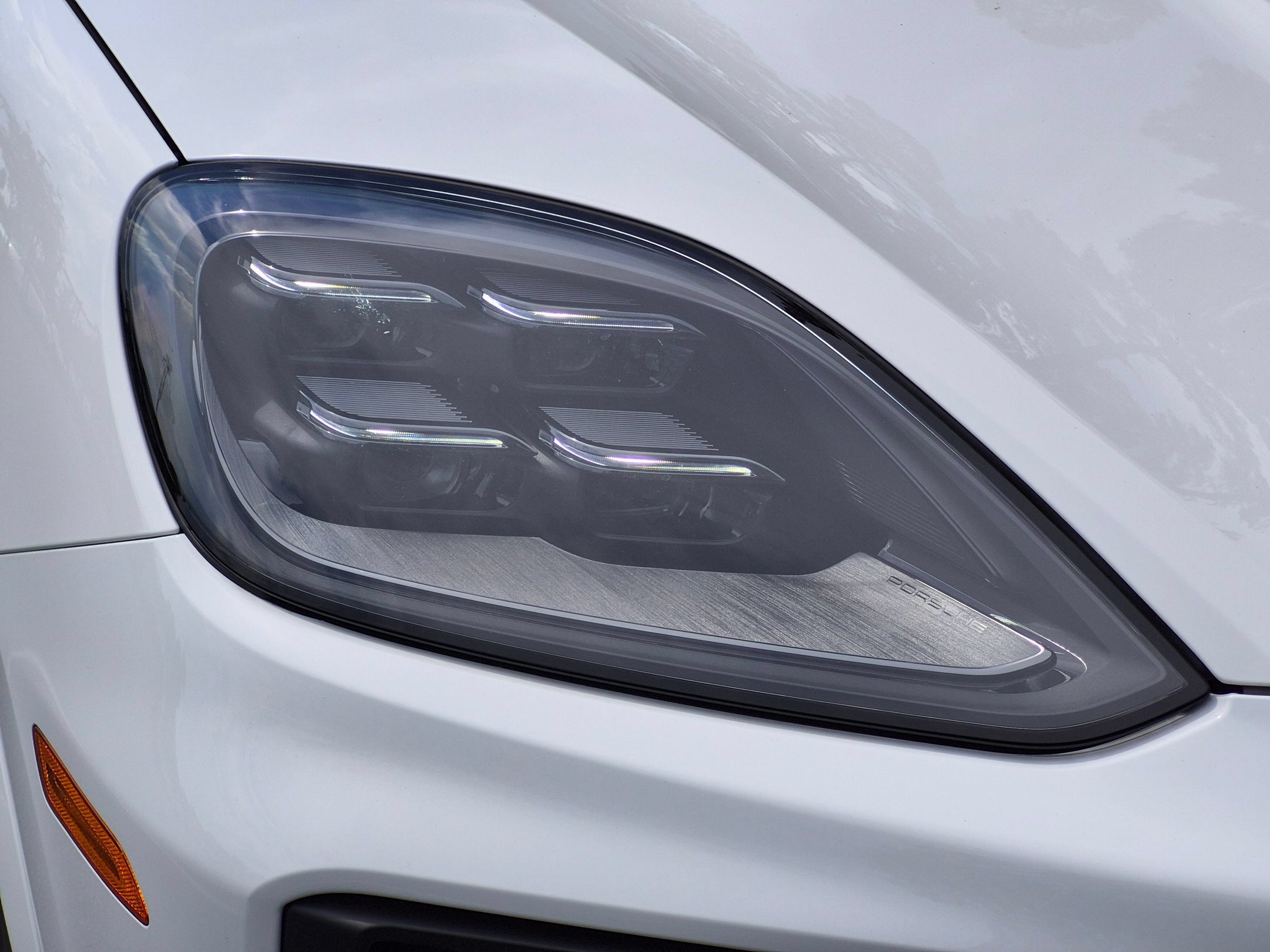 Certified 2026 Porsche Cayenne AWD/4WD image 34
