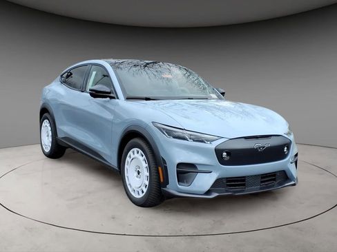 New 2026 Ford Mustang Mach-E GT image 14