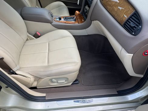Used 2006 Jaguar S-TYPE 3.0 RWD image 31
