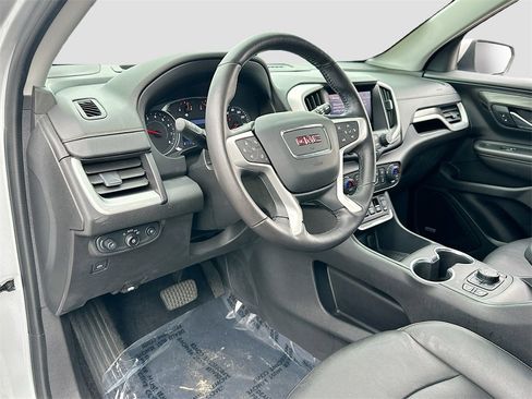 Used 2020 GMC Terrain SLT w/ Preferred Package image 9