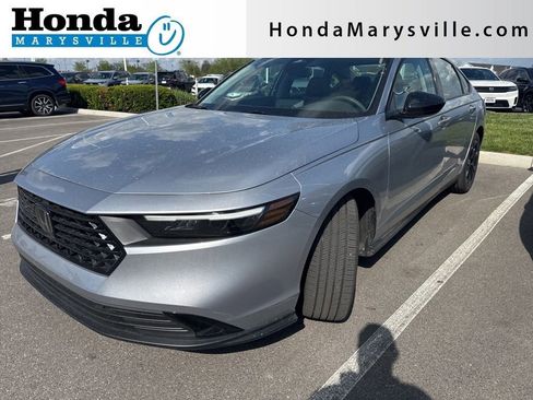 Used 2025 Honda Accord SE image 1