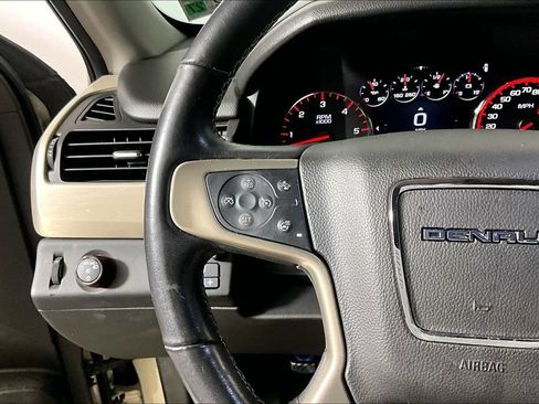 Used 2016 GMC Yukon Denali w/ Open Road Package RWD image 14