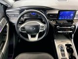 Certified 2024 Ford Explorer Limited image 5
