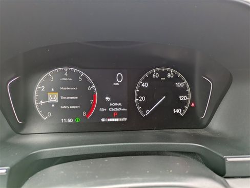 Certified 2024 Honda Pilot Touring image 24