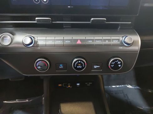 Certified 2026 Hyundai Kona SE FWD image 24