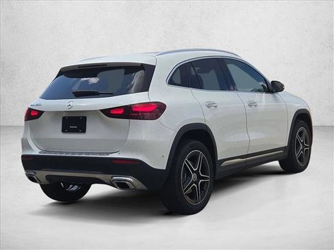 New 2026 Mercedes-Benz GLA 250 image 2