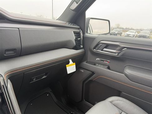 New 2026 GMC Sierra 1500 AT4 w/ AT4 Premium Package image 27