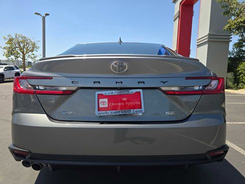 Certified 2025 Toyota Camry SE FWD image 15