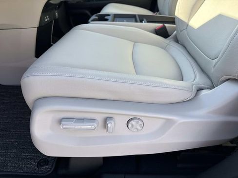 New 2026 Honda Odyssey EX-L image 6