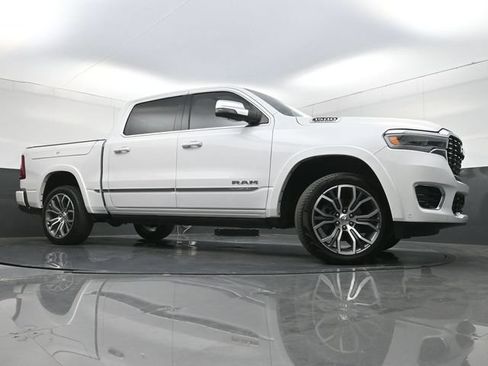 Used 2025 RAM 1500 Tungsten AWD/4WD image 40