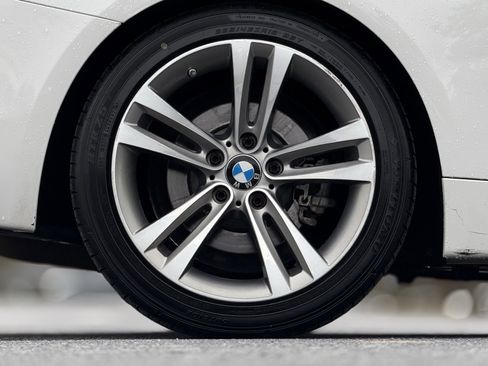 Used 2018 BMW 430i Convertible image 19