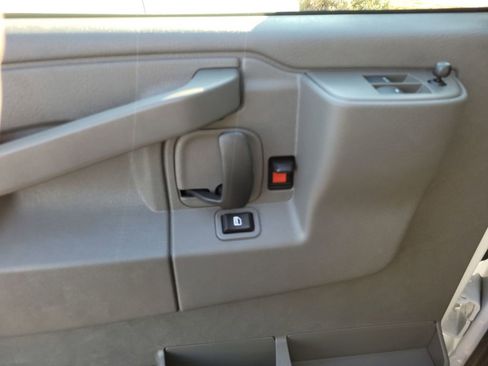 New 2025 Chevrolet Express 2500 w/ Driver Convenience Package image 20