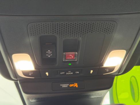 Used 2024 Honda Accord Sport image 27