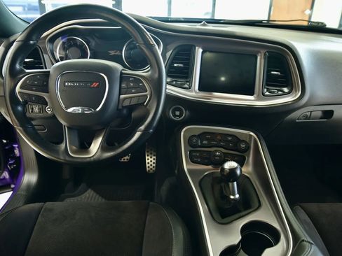 Used 2019 Dodge Challenger R/T Scat Pack image 16