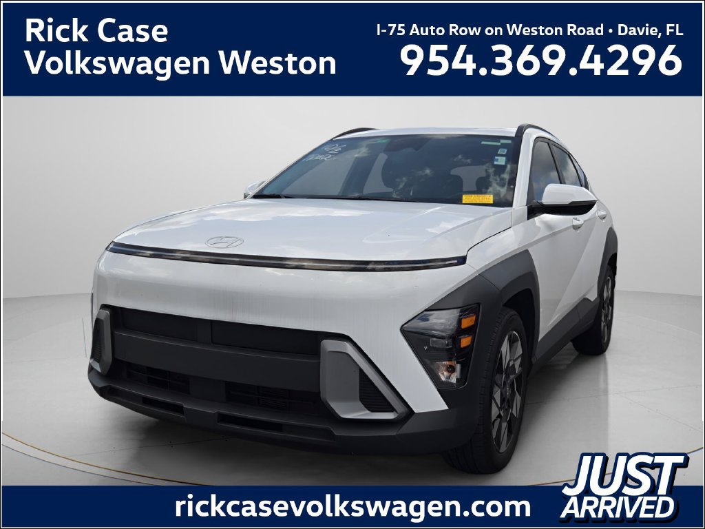 Used 2024 Hyundai Kona SEL FWD image 1