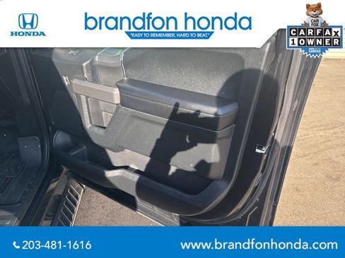 Used 2015 Ford F150 XLT w/ Equipment Group 302A Luxury AWD/4WD image 9