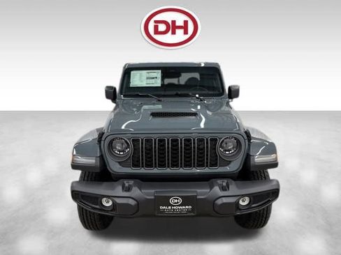 New 2026 Jeep Gladiator Sport AWD/4WD image 7