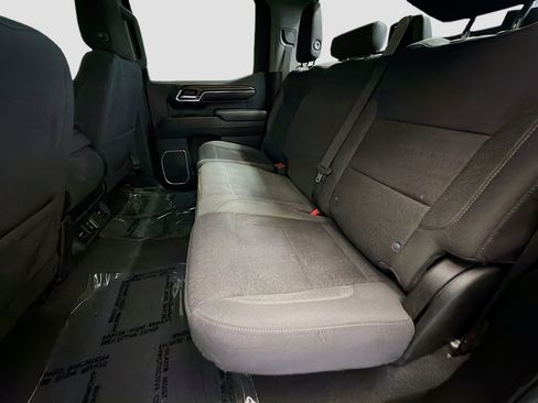 Used 2023 Chevrolet Silverado 1500 LT image 13