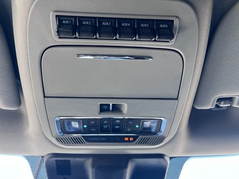 Used 2024 Ford F250 Lariat w/ Lariat Ultimate Package image 34