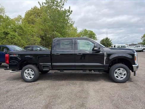 New 2026 Ford F250 XLT w/ Snow Plow Prep Package AWD/4WD image 2