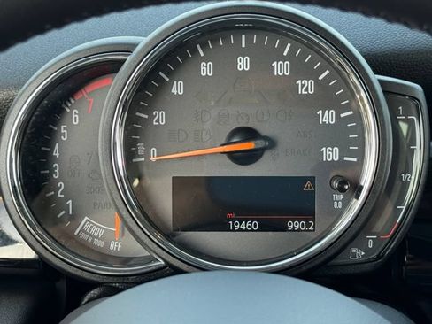 Used 2021 MINI Cooper 4-Door Hardtop FWD image 23