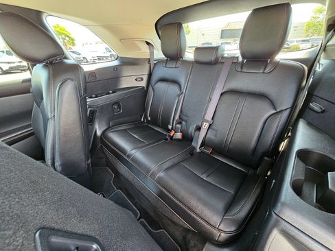 Used 2026 MAZDA CX-90 3.3 Turbo w/ Premium Sport Pkg AWD/4WD image 17
