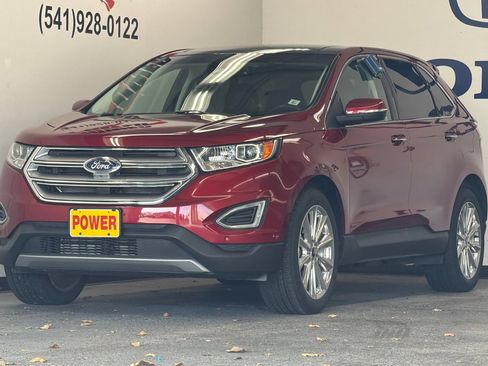 Used 2018 Ford Edge Titanium w/ Equipment Group 302A AWD/4WD image 7