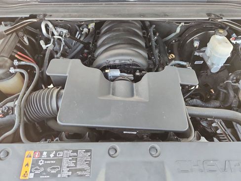 Used 2019 Chevrolet Tahoe LT w/ Luxury Package AWD/4WD image 30