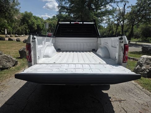 Used 2020 Ford F150 XL w/ Equipment Group 101A Mid RWD image 7