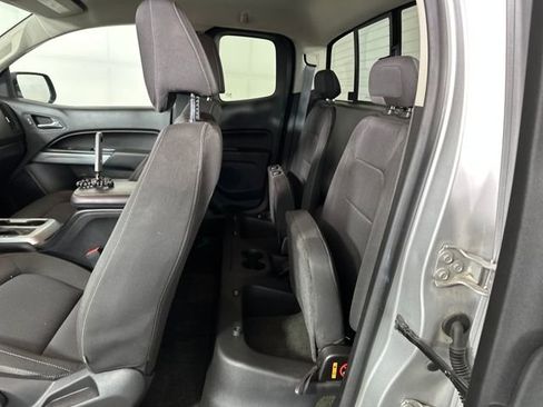 Used 2018 Chevrolet Colorado LT w/ LT Convenience Package image 33