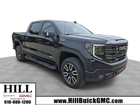 Used 2023 GMC Sierra 1500 AT4 w/ Technology Package AWD/4WD image 1