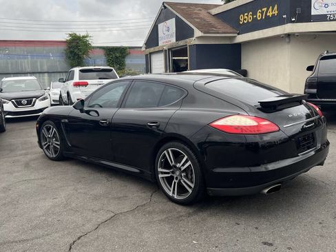 Used 2012 Porsche Panamera 4 image 3