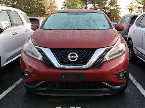 Used 2018 Nissan Murano SV image 3